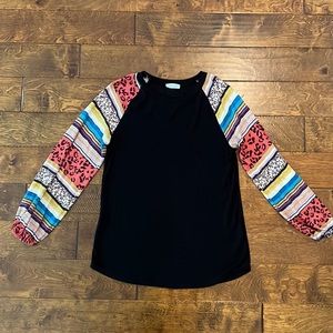 First Love mixed media balloon sleeve top size Medium
